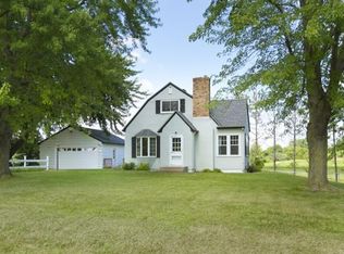 8420 County Road 15, Maple Plain, MN 55359
