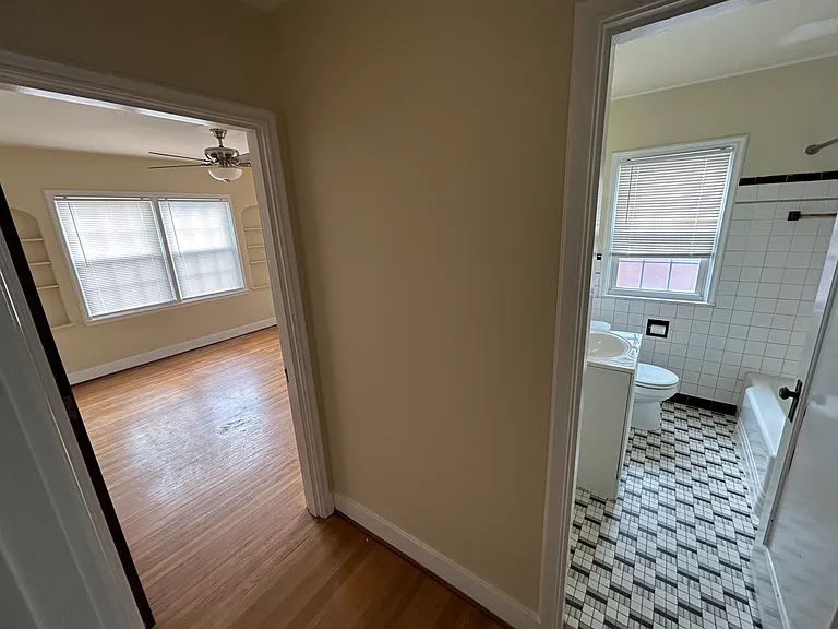 2116 Emerson Ave #4 — Photo 16