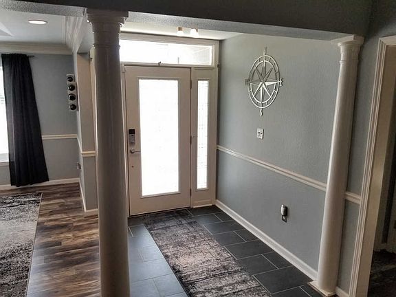 5th image of 163 Long Pointe Dr