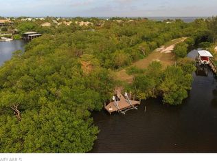 16941 Stringfellow Rd, Bokeelia, FL 33922