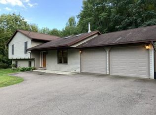 5258 Day Hollow Rd, Endicott, NY 13760