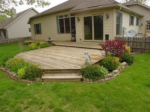 Tiered Deck
