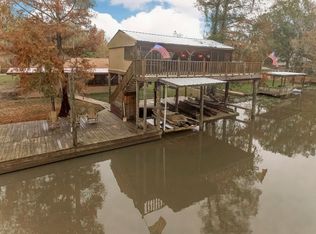 13907 Old River Rd, Maurepas, LA 70449