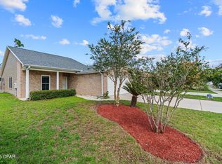 816 E 24th St, Lynn Haven, FL 32444