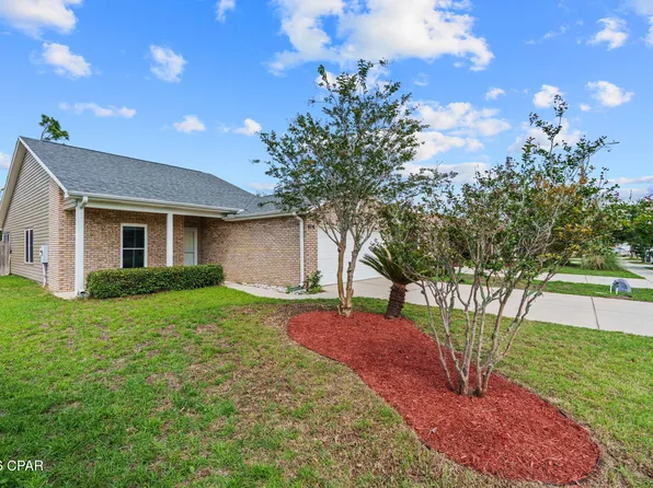 816 E 24th St, Lynn Haven, FL 32444