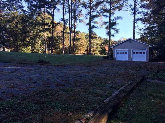 2nd image of 342 Tanglewood Dr