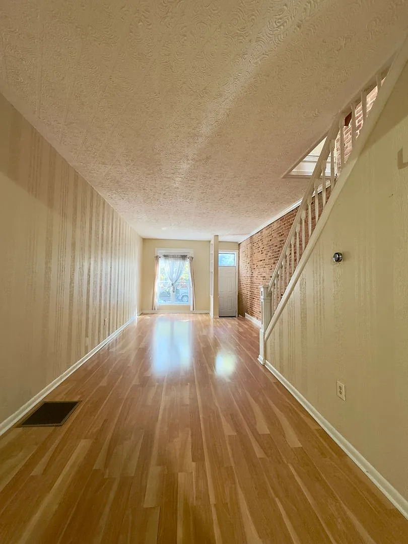 Charming 2BA/1BD Townhome in Patterson Park! — Photo 3