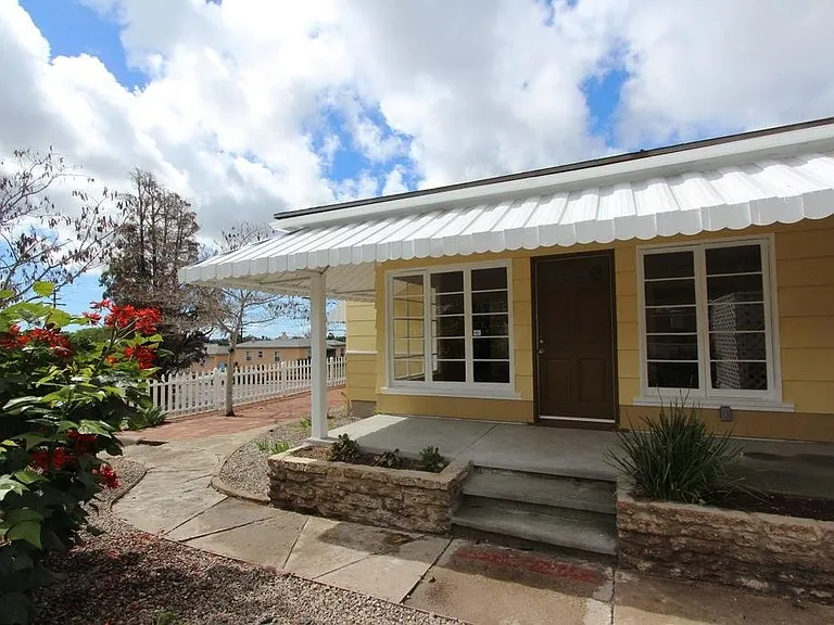 7102 Mohawk St — Photo 2