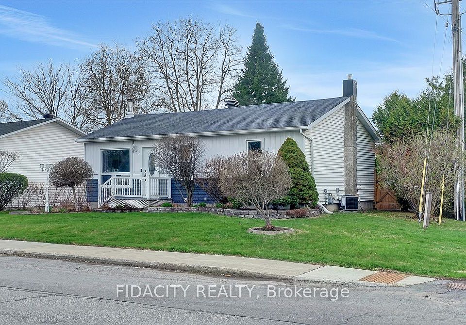 1st image of 1336 Saint Jacques Rd