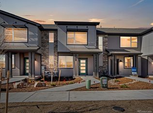 6375 N Netherland Ct, Aurora, CO 80019