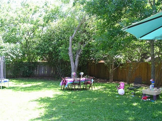 1st image of 4707 Woodside Dr