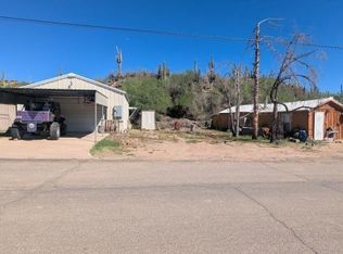 19520 E Indian Hills Dr, Black Canyon City, AZ 85324