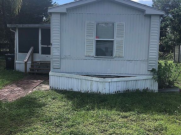 2nd image of 18118 N Us Highway 41 #15C