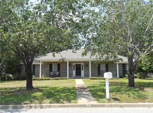 7340 Smithfield Rd, Mobile, AL 36695