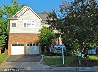 47568 Hidden Cove Ct, Sterling, VA 20165
