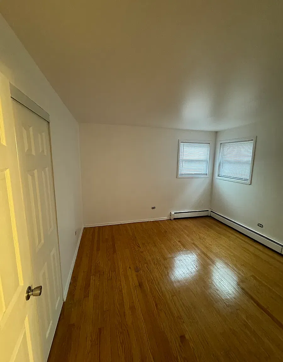 2 bed, 980 sqft, $1,500 — Photo 4