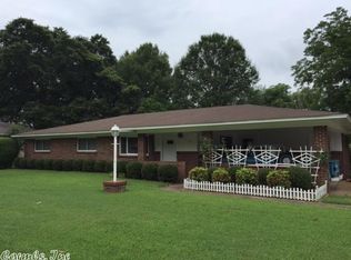 112 Highland Dr, Searcy, AR 72143