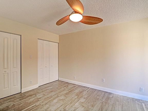 3rd image of 718 NW 30th Ave APT B