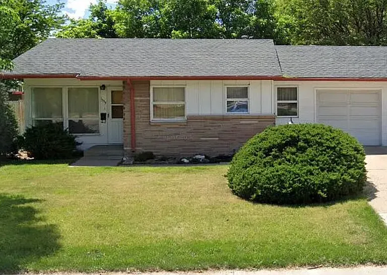 1039 S Taft Hill Rd #1 — Photo 1