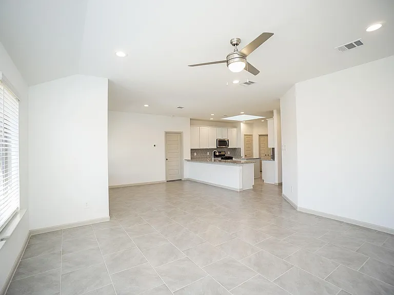 3318 Parker Trace Dr — Photo 8