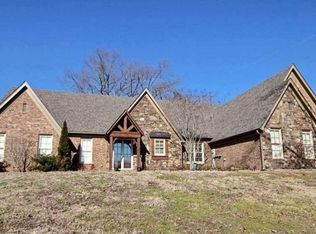 5580 Raleigh Lagrange Dr, Collierville, TN 38017