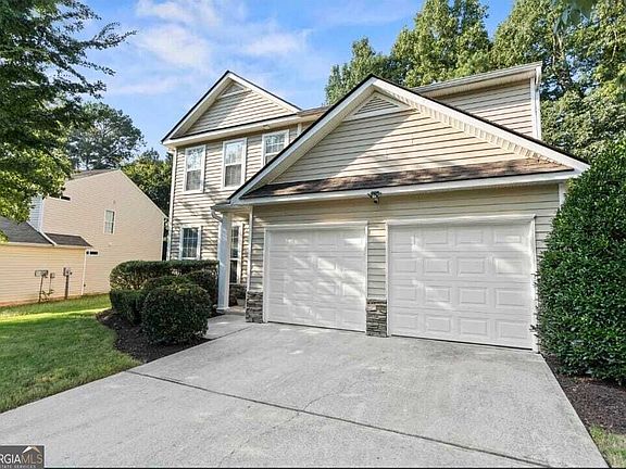 2nd image of 220 Copperbend Dr