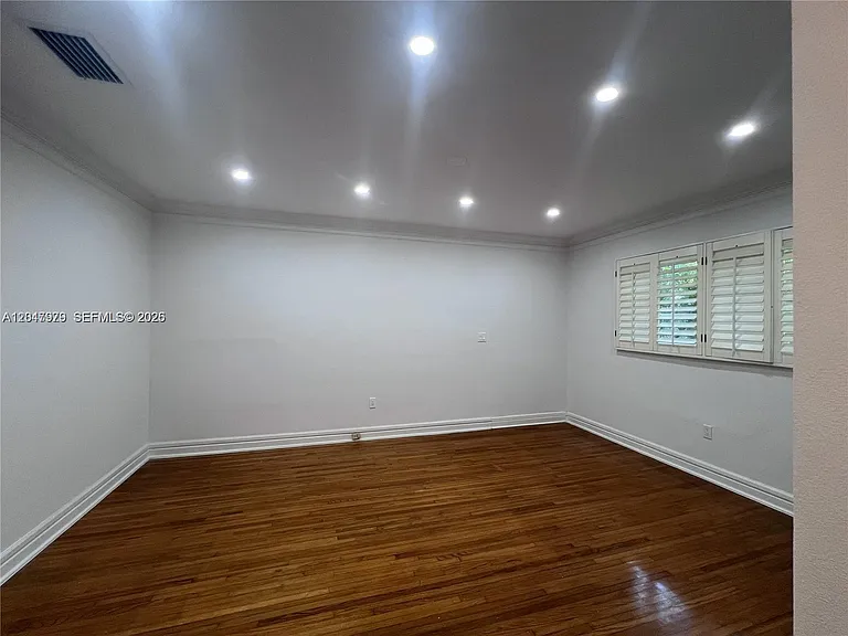 1452 Urbino Ave — Photo 21