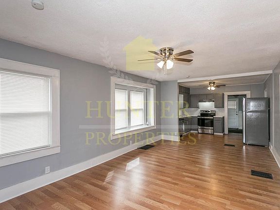 4th image of 836 S Park Ave