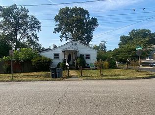 301 Oakwood Rd, Edgewater, MD 21037