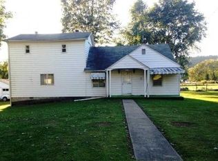 1339 Old Route 2, Lesage, WV 25537