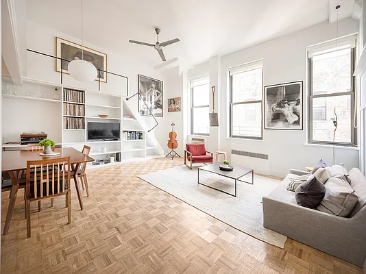 Sold by Nancy Packes Inc. | media 8