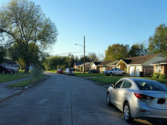 4th image of 11506 Sandrock Dr