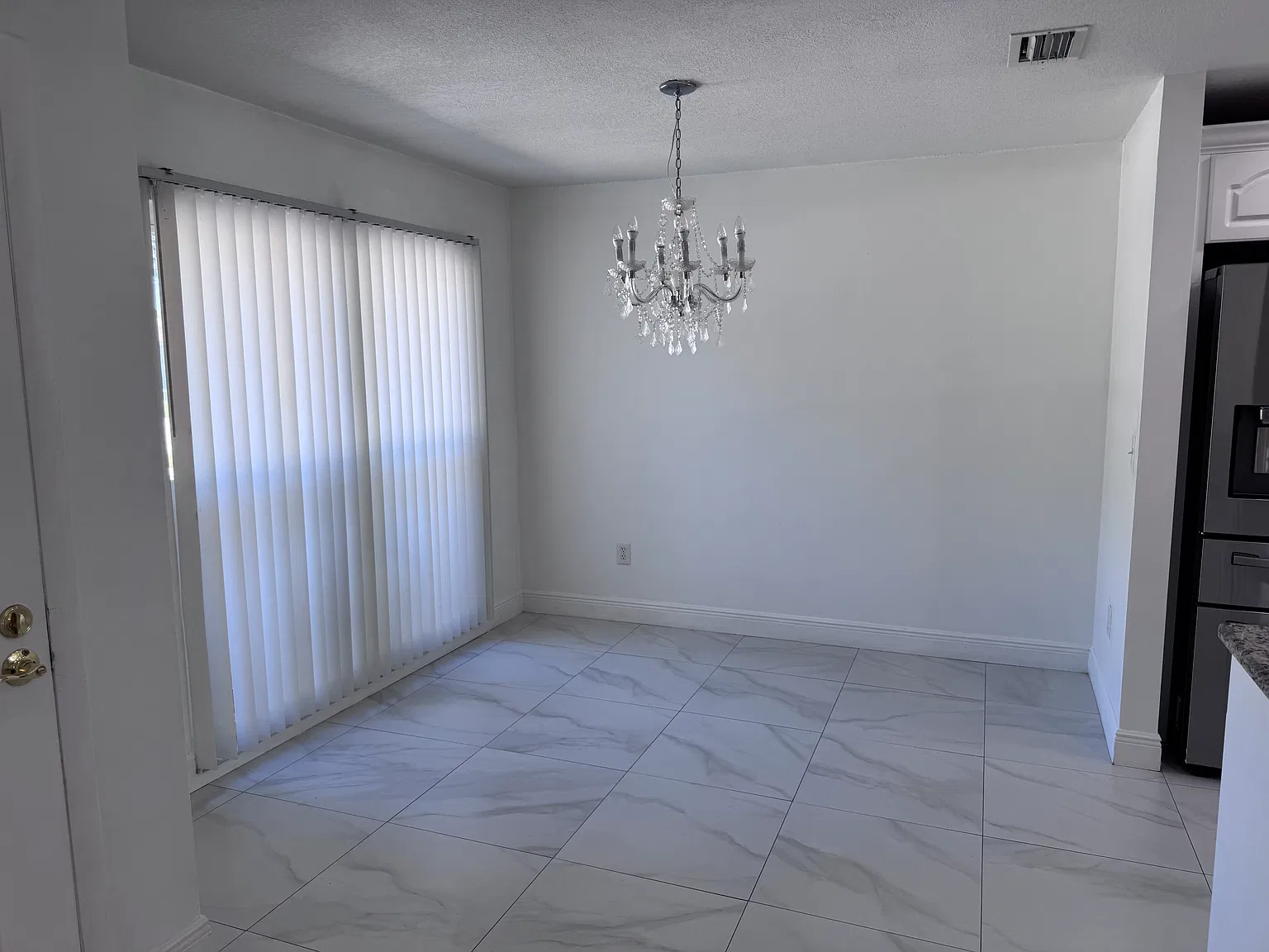 2 bed, 1110 sqft, $2,350 — Photo 2