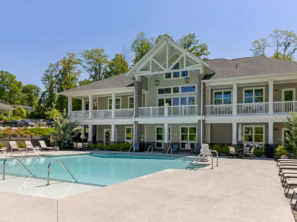 Skyland Exchange Apartments