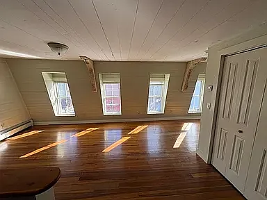 96 Hammond St #6 — Photo 1