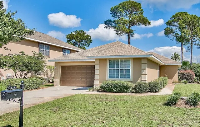211 Wekiva Cv — Photo 3