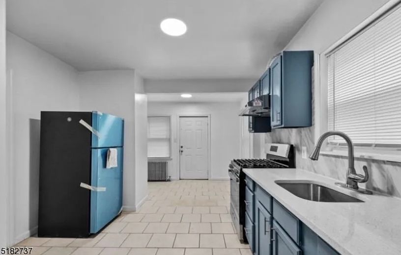 1st image of 31 Williams St