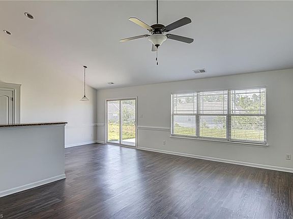 3rd image of 2312 Talon Dr