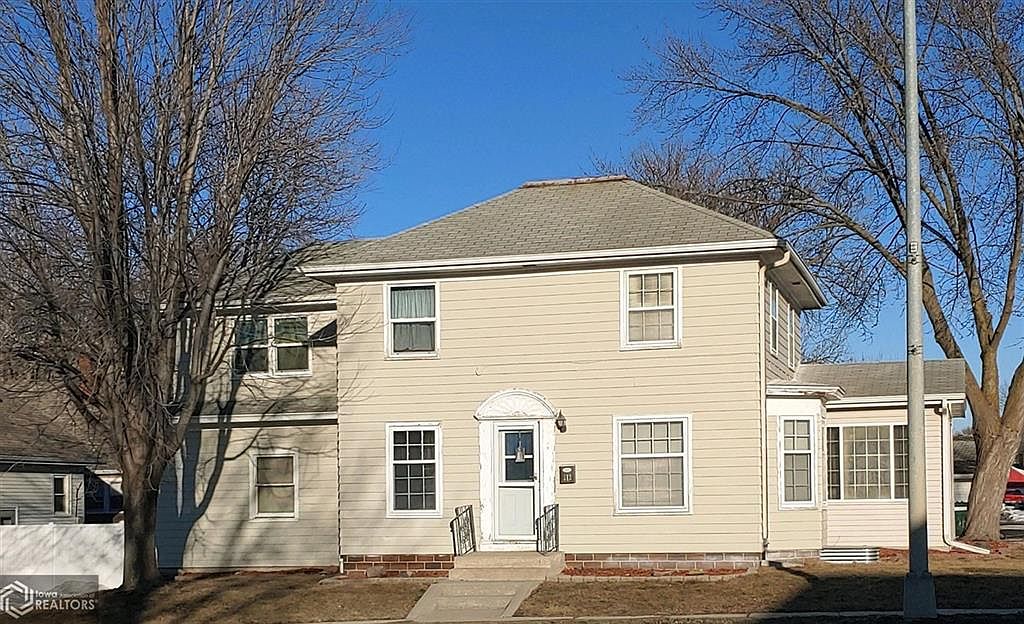 212 N Jones St, Algona, IA 50511 Zillow