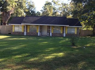 25910 Maplewood Dr, Spring, TX 77386