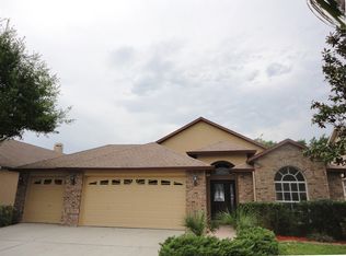 6805 Bishops Pointe Way, Riverview, FL 33578