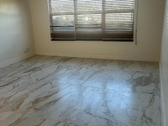 4th image of 550 Bayshore Drive #102