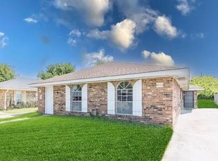 8023 Arcadia Ln, New Orleans, LA 70128