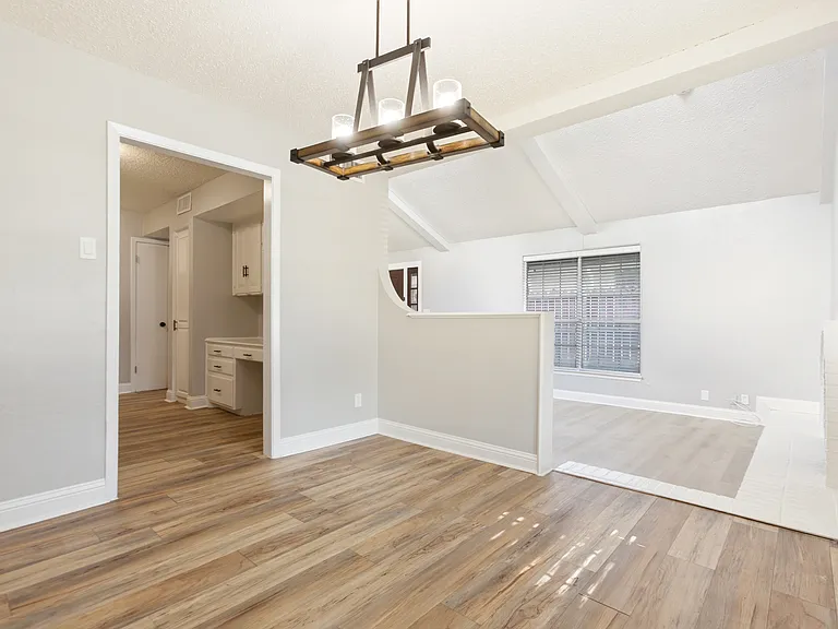 14372 Haymeadow Cir — Photo 14