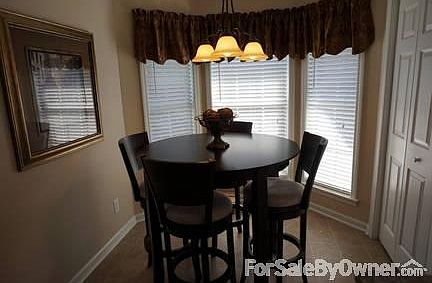 Breakfast nook