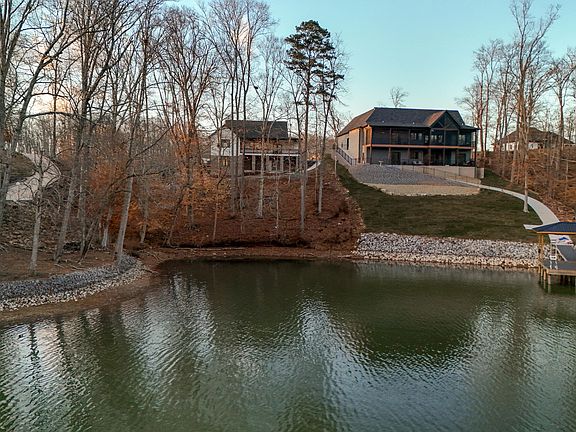2nd image of 463 Waterfront Way
