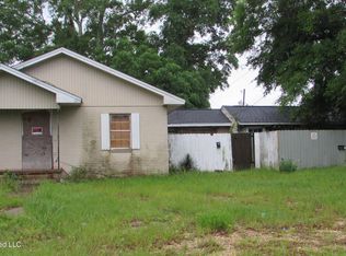 2405 23rd St, Gulfport, MS 39501