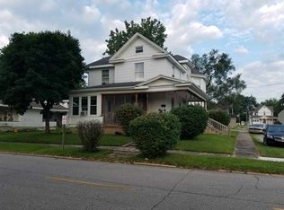 704 S Main St, Fairmount, IN 46928