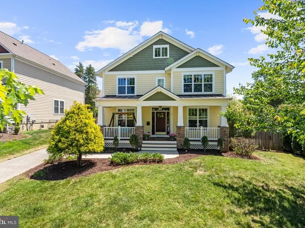 19 N Donelson St, Alexandria, VA 22304