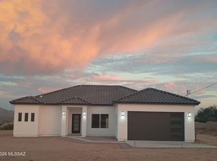 164 Avenida Pastor, Rio Rico, AZ 85648